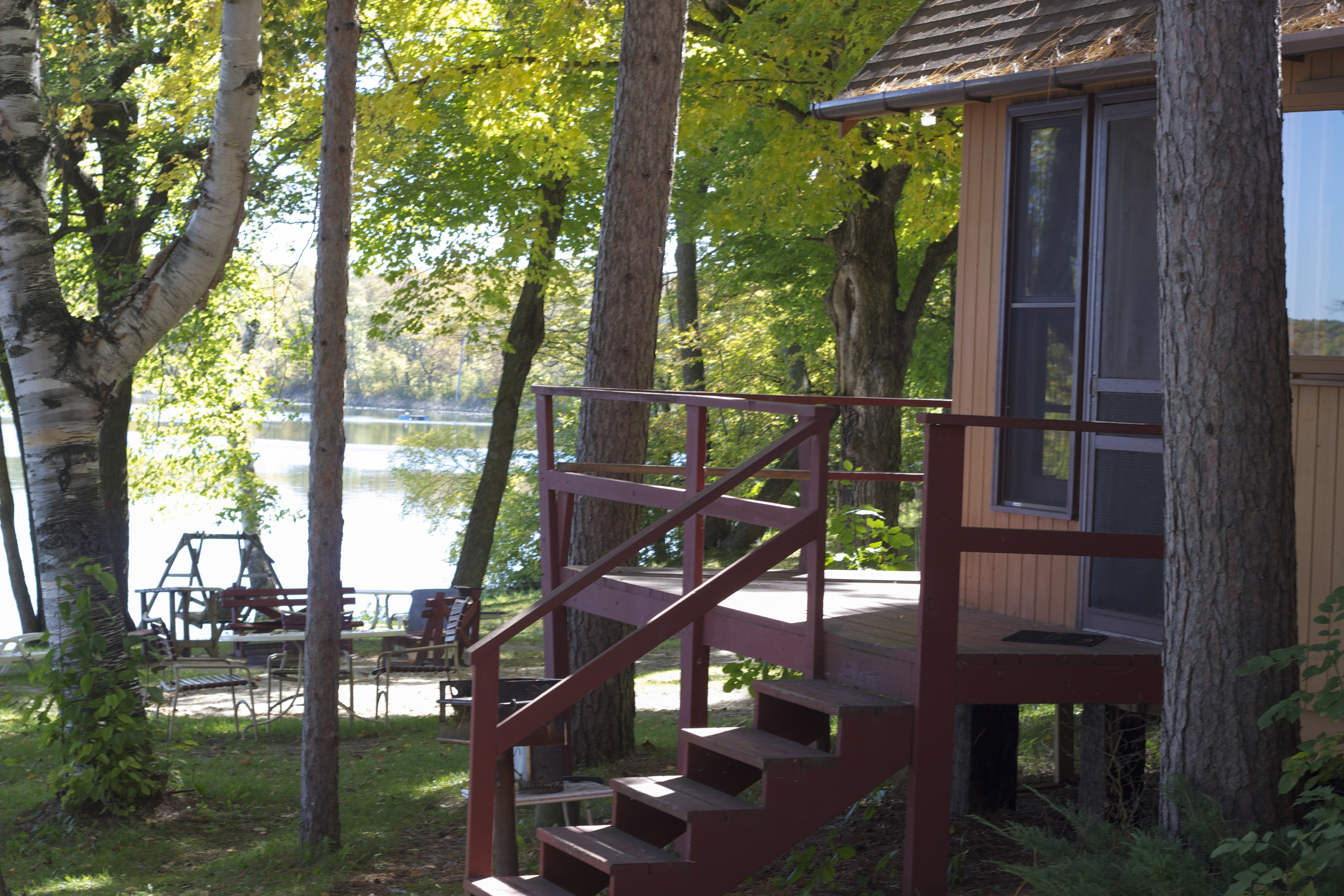 Exterior shot of Cabin 4 with Deck and Lake